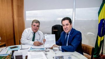 Marcelo Squassoni em reunião com o ministro Carlos Marun - Divulgação/MS