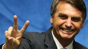 Jair Bolsonaro  reafirmou seu compromisso de reduzir o número de ministérios, se eleito - Marcelo Camargo/Agência Brasil