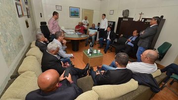 A reunião para discutir a redução na cobrança ocorreu no gabinete da presidência da Câmara - Rodrigo Palassi