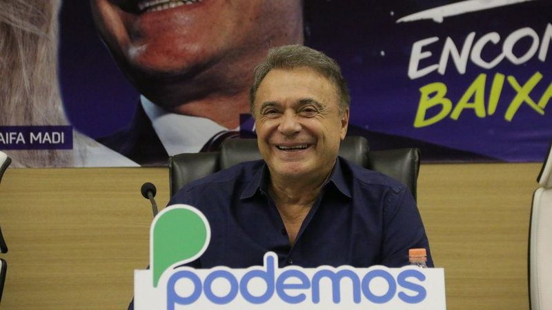 Senador Álvaro Dias em encontro do Podemos na Câmara Municipal de Guarujá - JCN