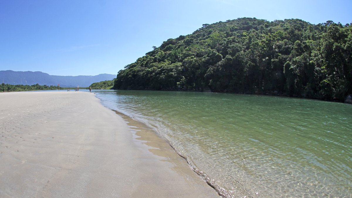 Praia de Guaratuba - Shin Shikuma