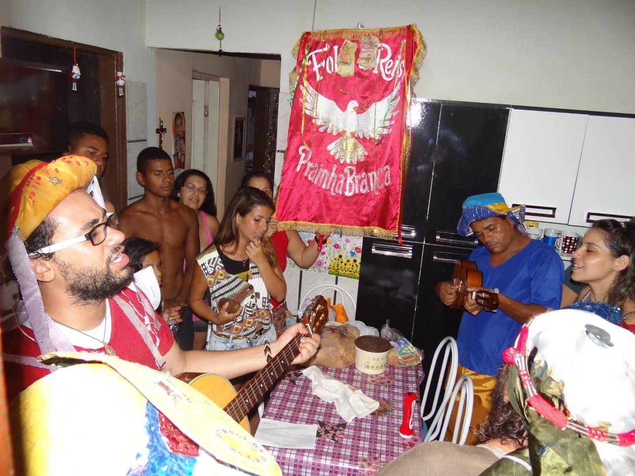 folia de reis em Guarujá