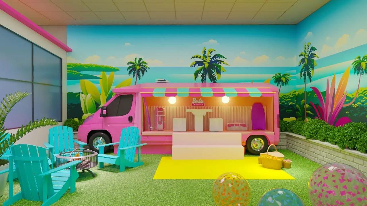 Casa da Barbie em tamanho real é construída dentro da Galeries