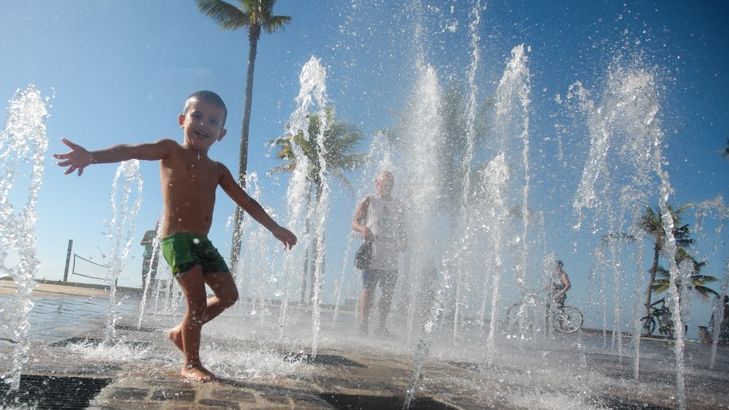Fonte interativa da Vila Tupi em Praia Grande