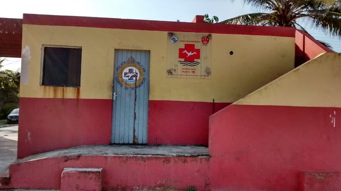 Posto de guarda-vidas dos bombeiros na praia