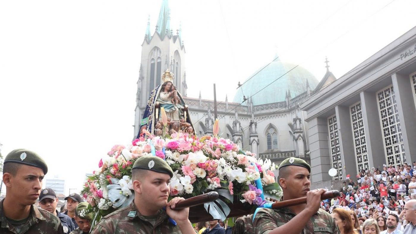 Procissão de Nossa Senhora do Monte Serrat, em Santos