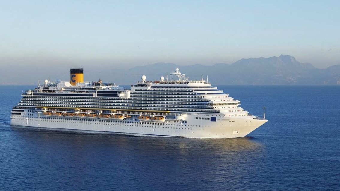 Navio de cruzeiros