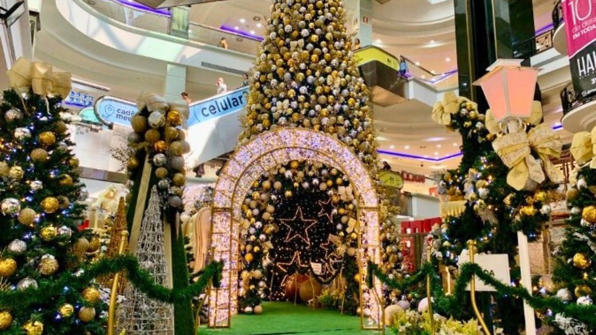 Decoração de Natal no Brisamar Shopping