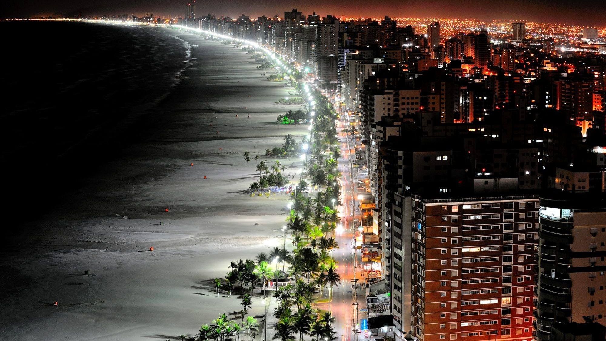 Grupos fazem suruba ao ar livre toda noite em praia no litoral de SP,  denuncia morador