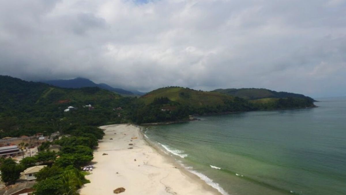 Litoral nublado
