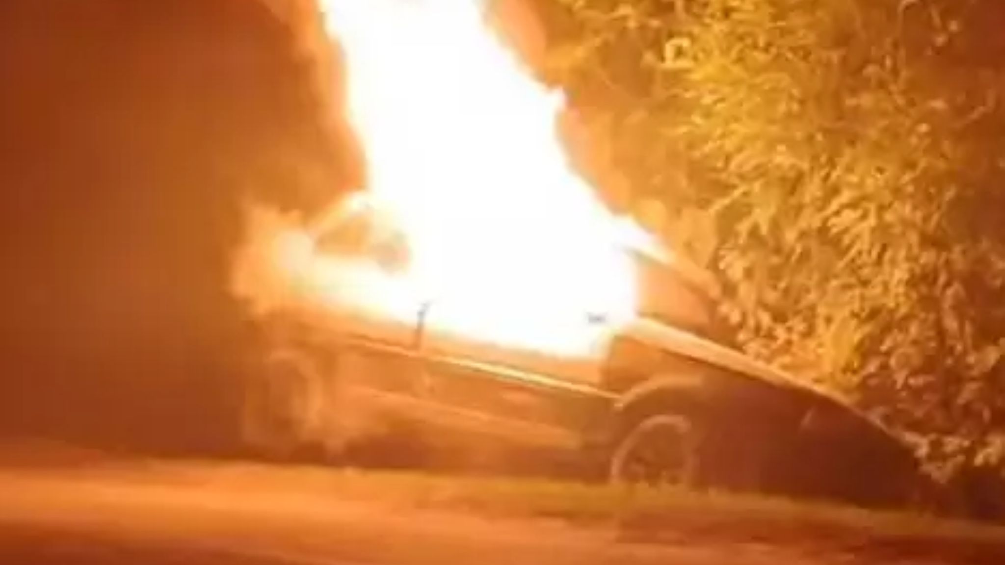 carro incendiado