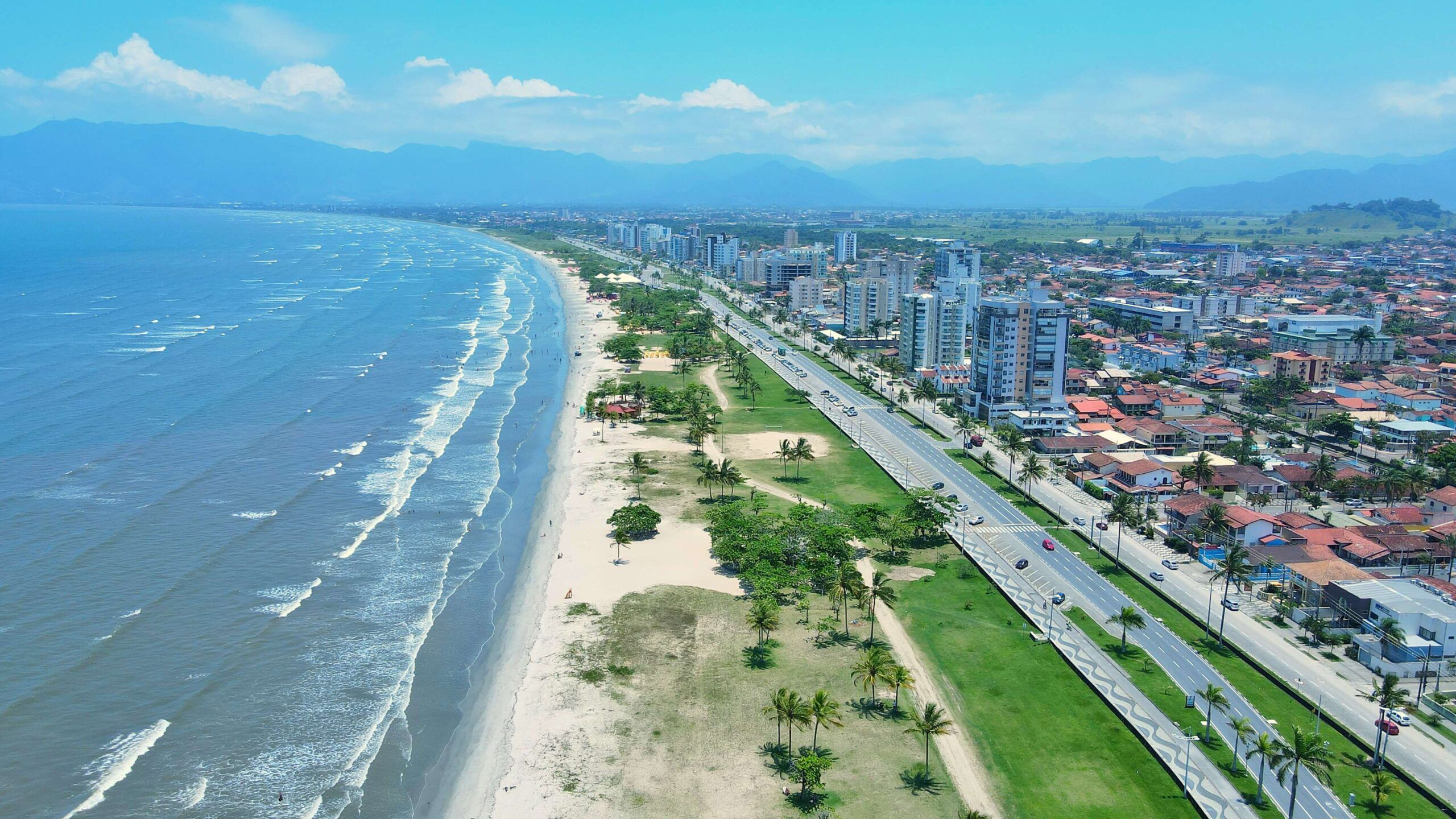 Praia do Indaiá em Caraguatatuba