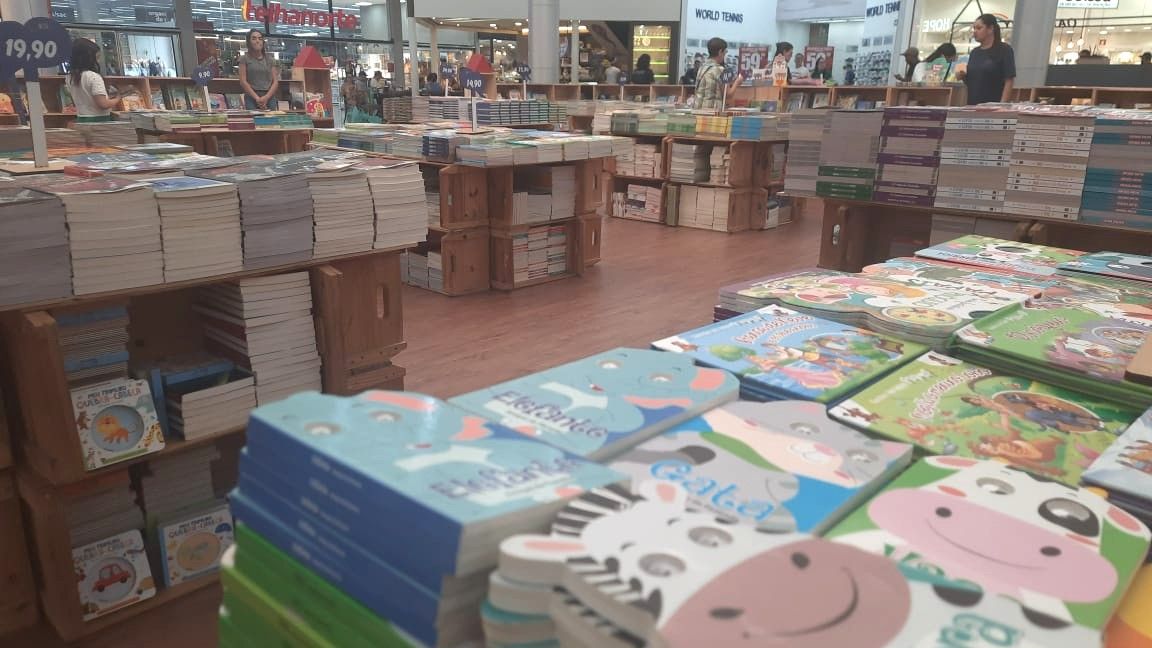 Feira de Livros Litoral Plaza PG