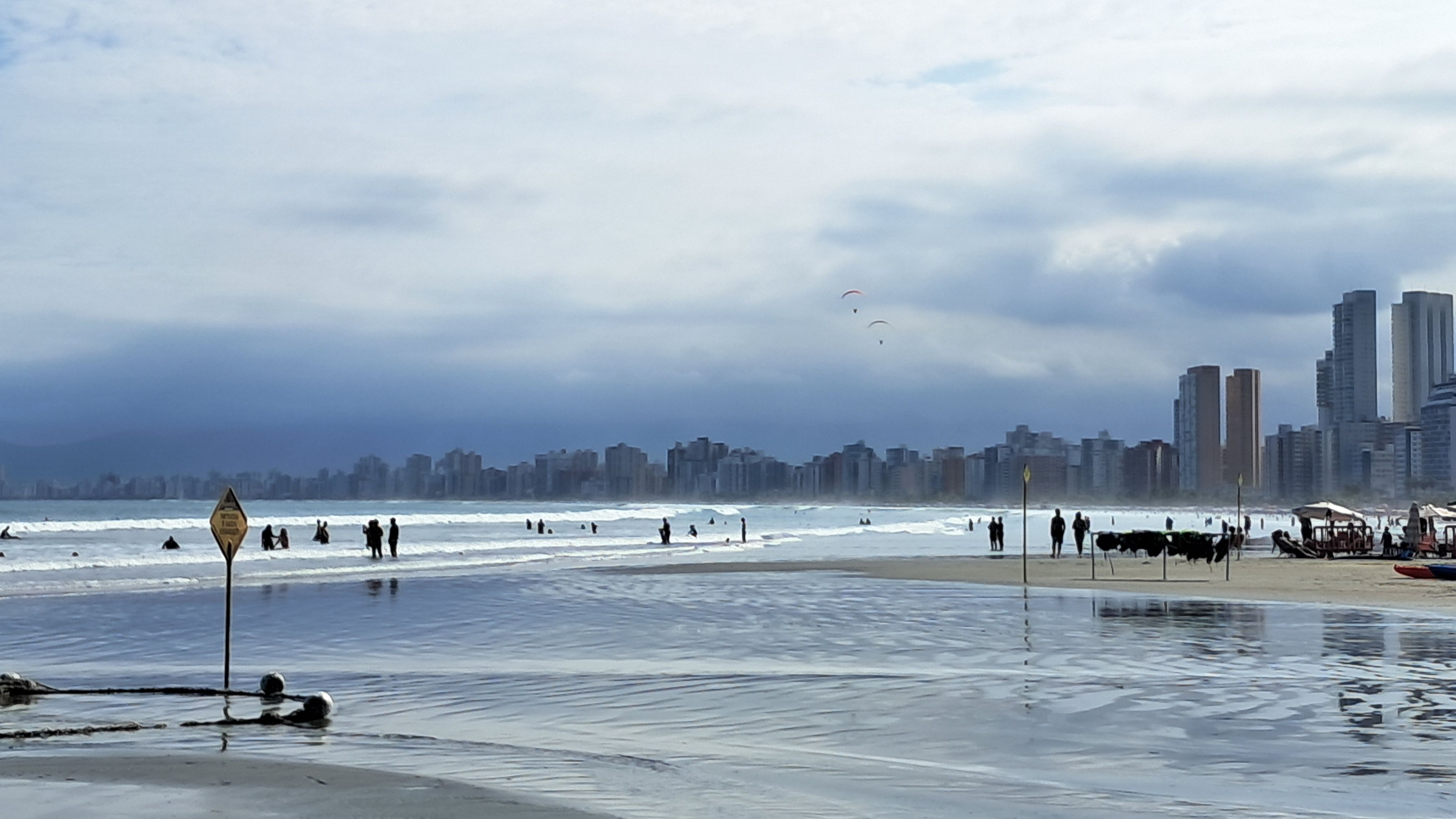 Praia do Canto do Forte PG