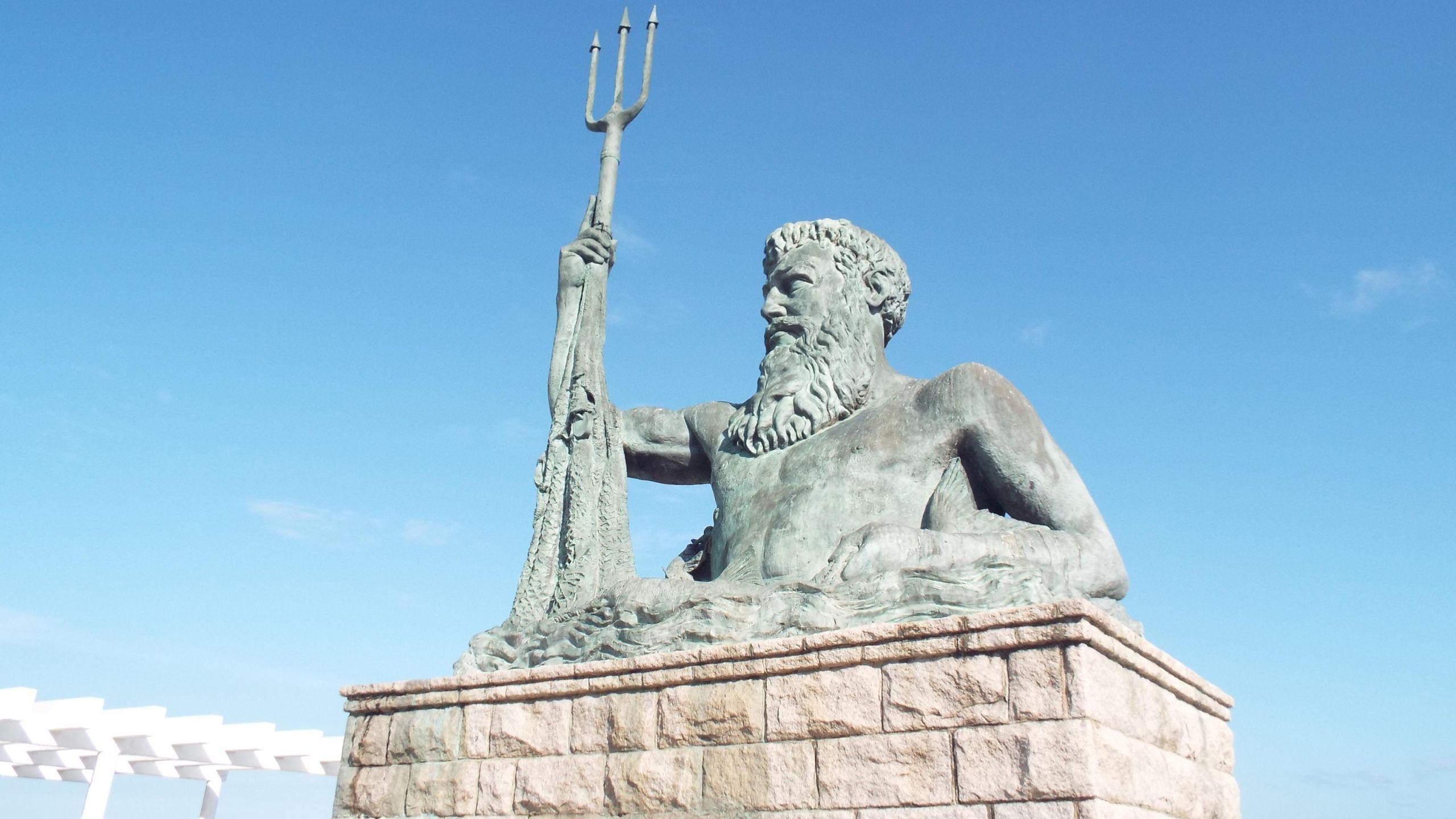 Estátua de Netuno