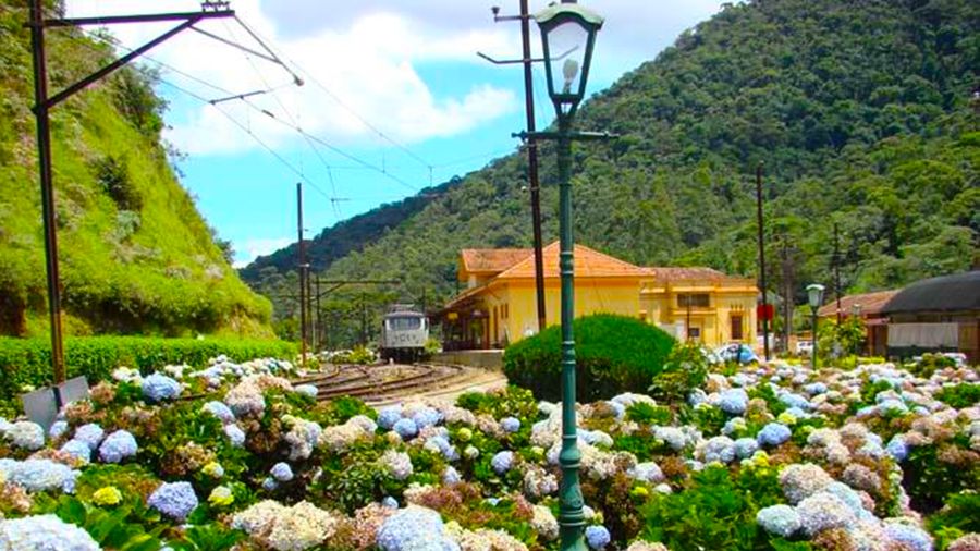 A Estação Eugênio Lefévre, inaugurada em 1916, ainda conserva o prédio histórico original - Divulgação