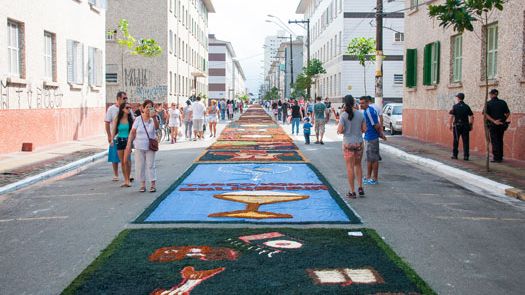 Tapestes de Corpus Christi em Praia Grande