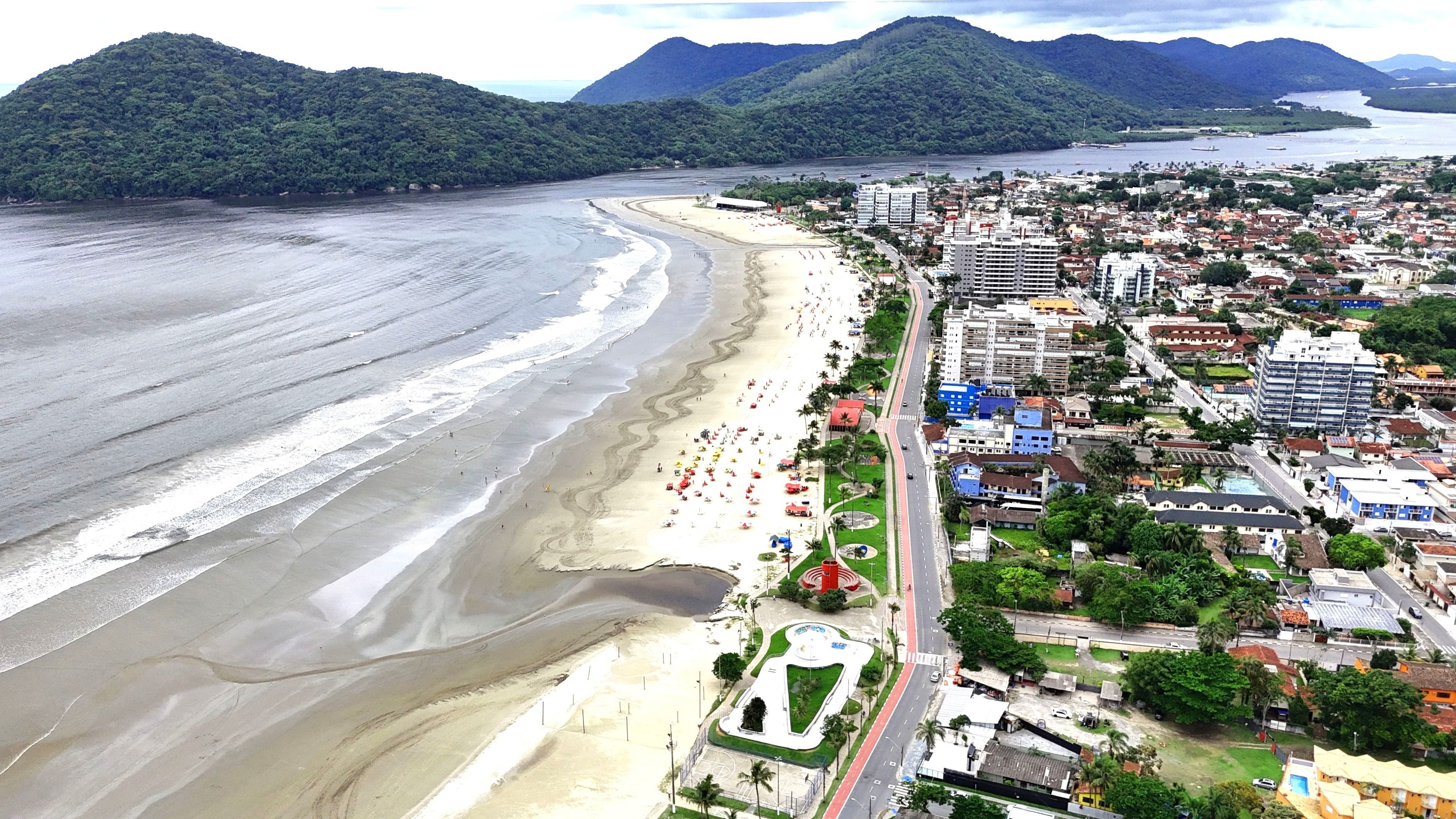 praia da enseada, em Bertioga