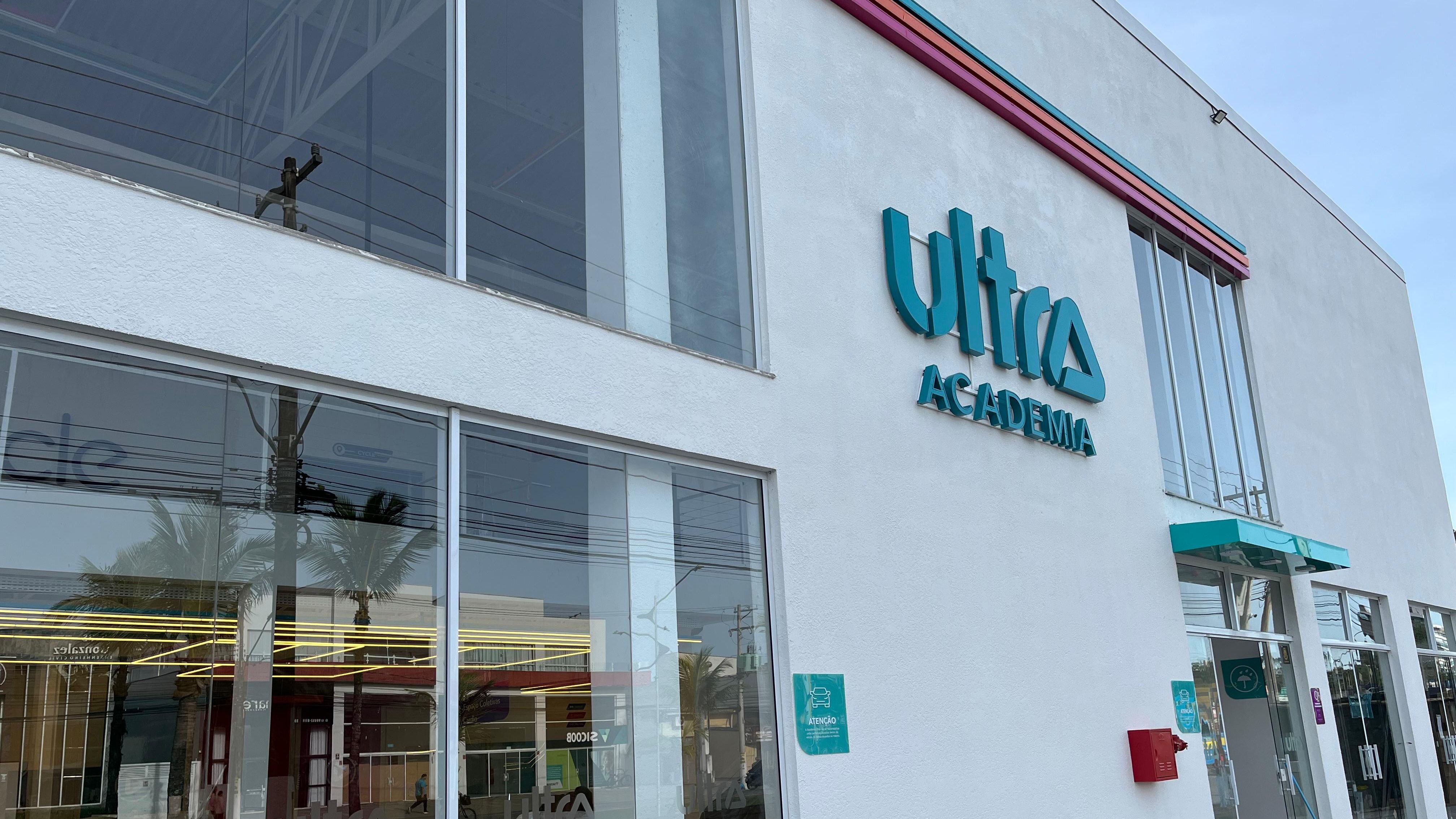 Ultra academia