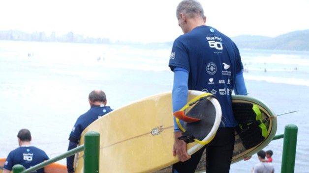 Surfista em Santos