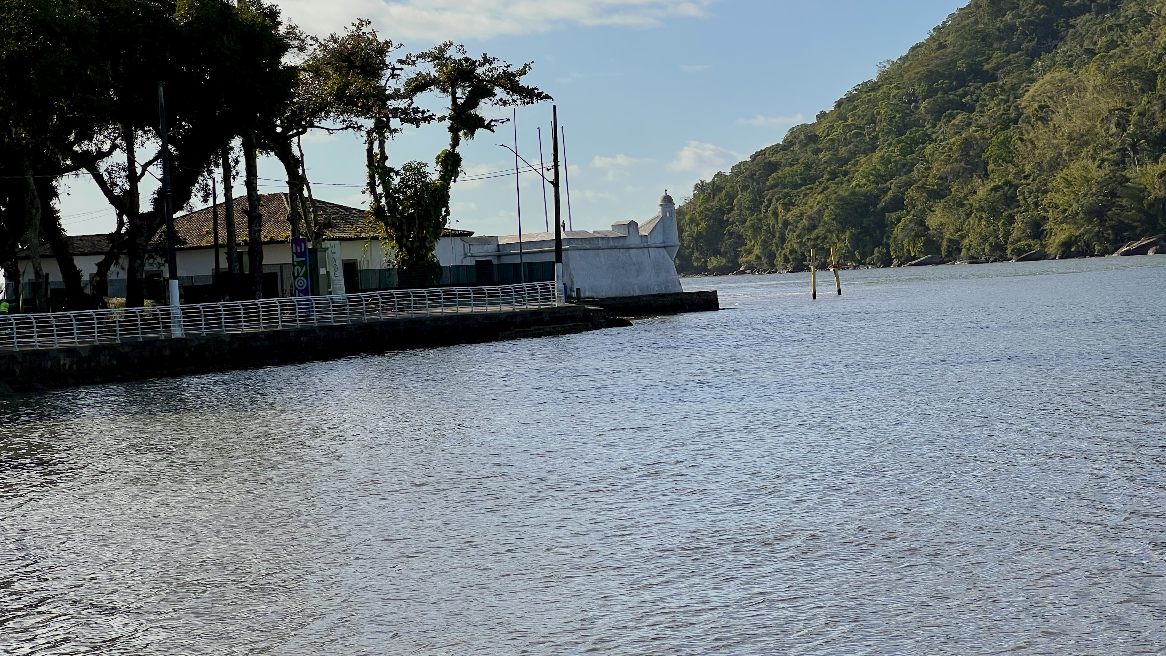 Ventos de mais de 110 km/h avançaram para alto mar e ressaca deve atingir a Baixada Santista - Foto: Costa Norte