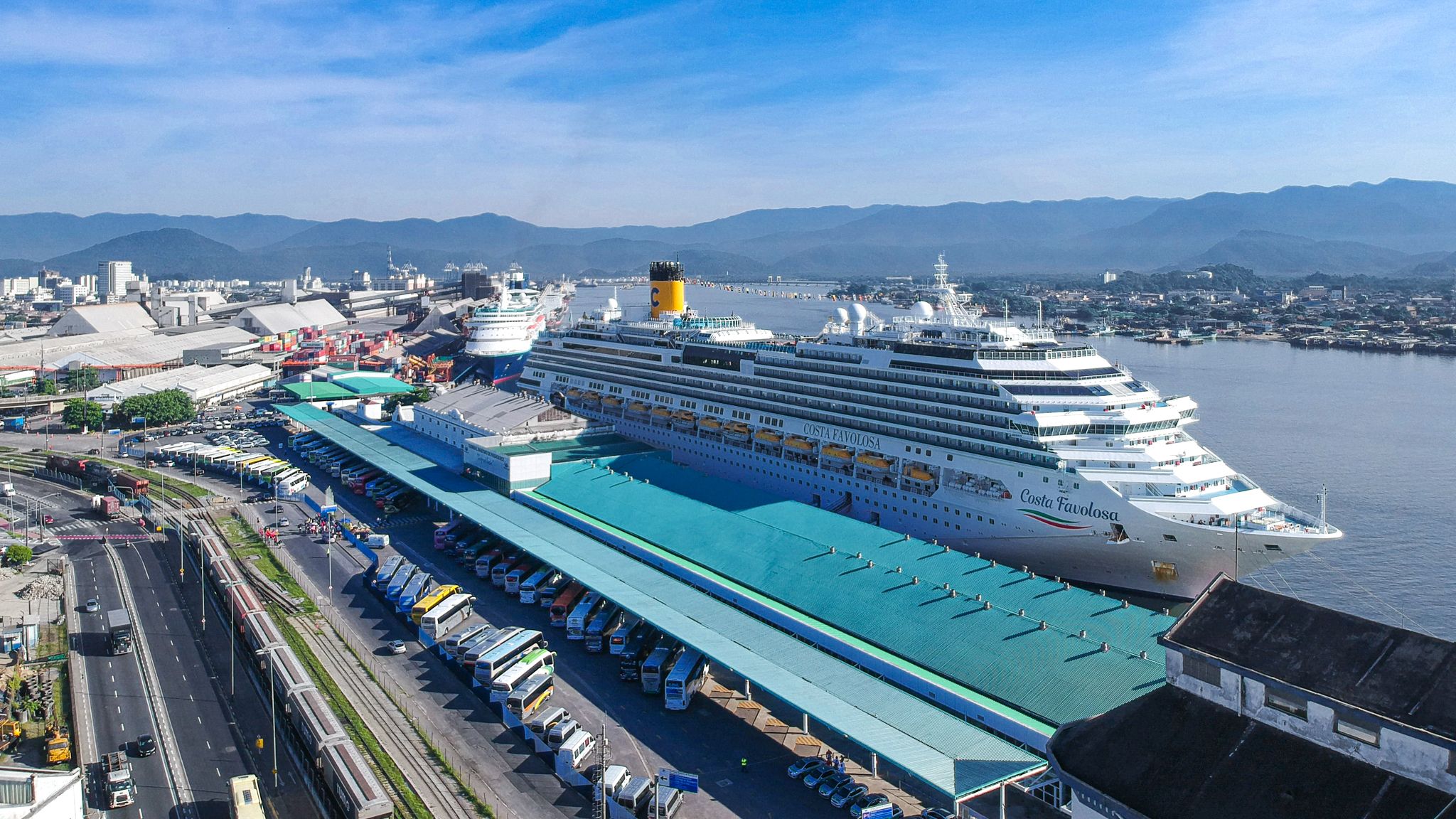 Atual terminal de cruzeiros de Santos, o Concais