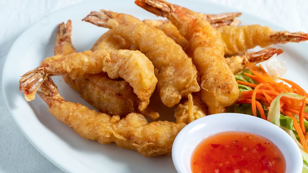 Camarões fritos