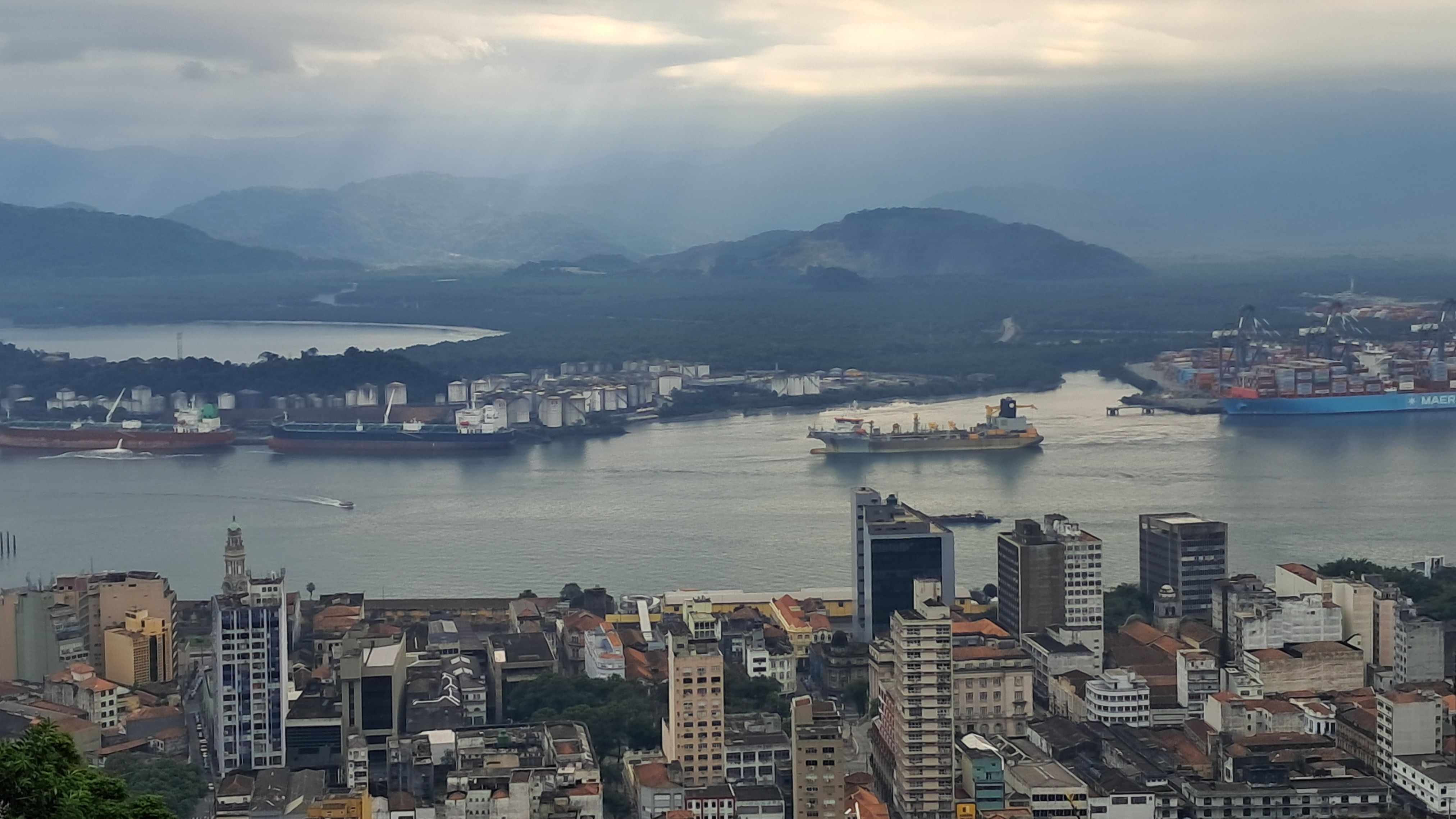 vista-porto-mirante-monte-serrat-santos