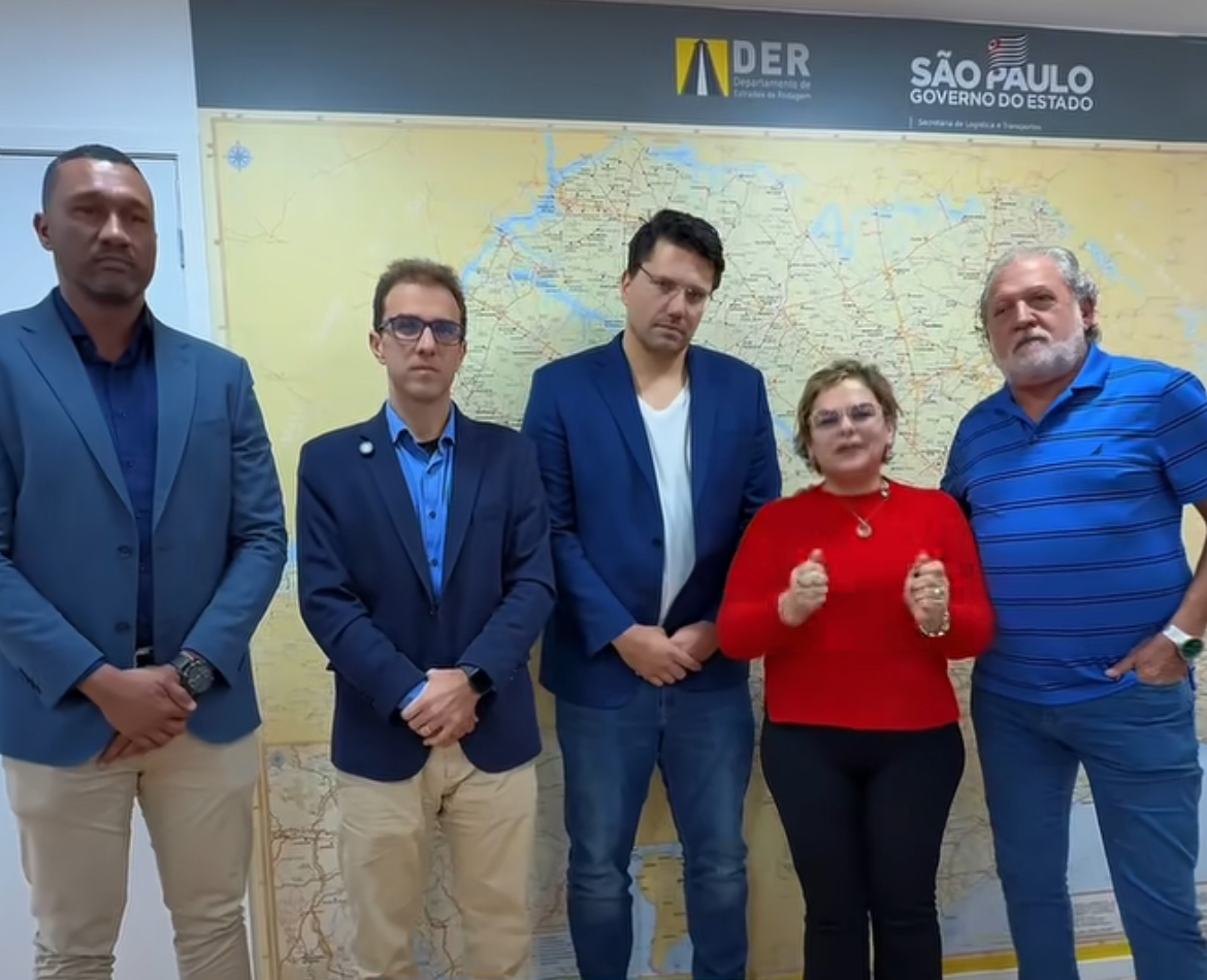 Prefeitos de Caraguatatuba, Ubatuba e vice de São Sebastião discutiram duplicação da Rio-Santos Foto: reprodução/Flávia Pascoal