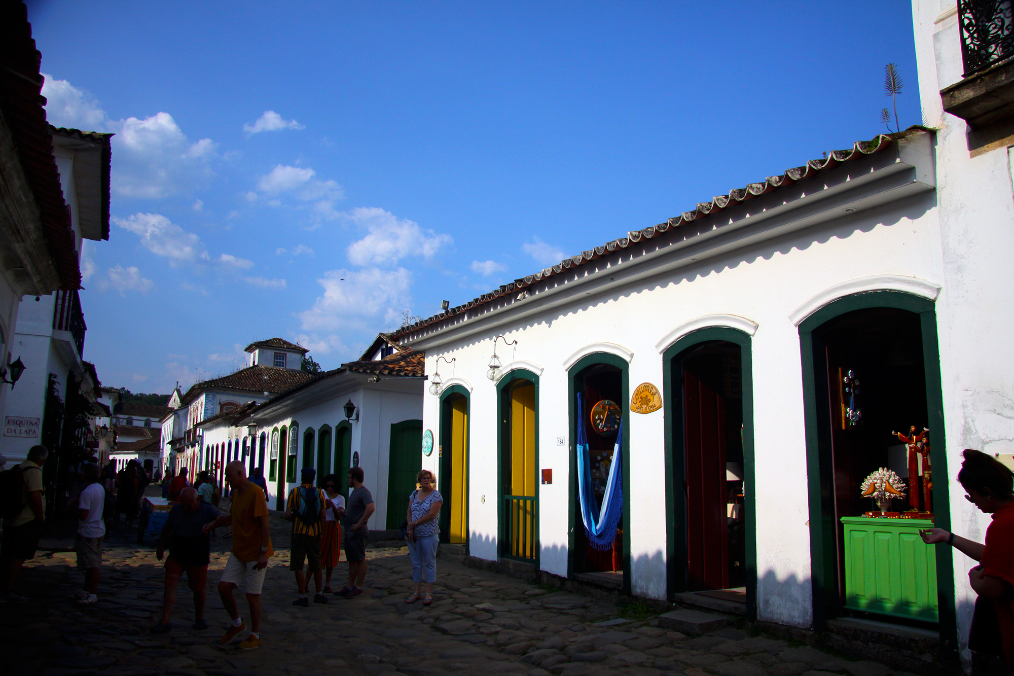 Turistas em Paraty, na Costa Verde fluminense, que recebe a visita de jornalistas argentinos e chilenos - Reginaldo Pupo