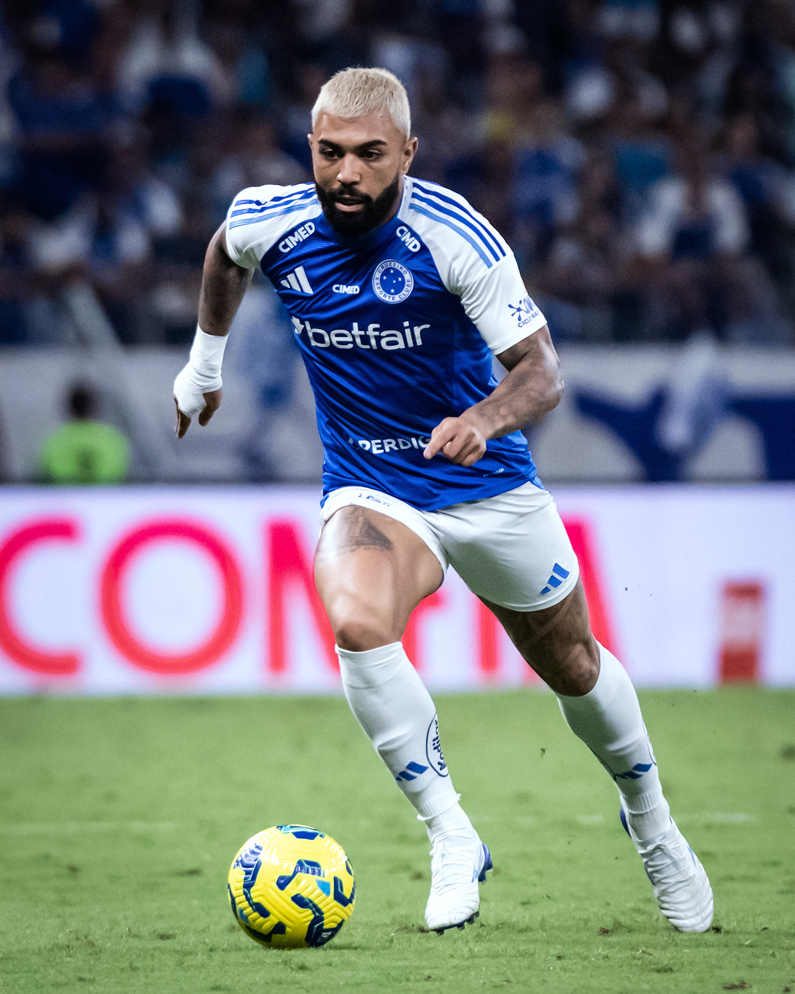 Gabigol e Neymar juntos no Santos? Peixe pode ter reformulação para 2026