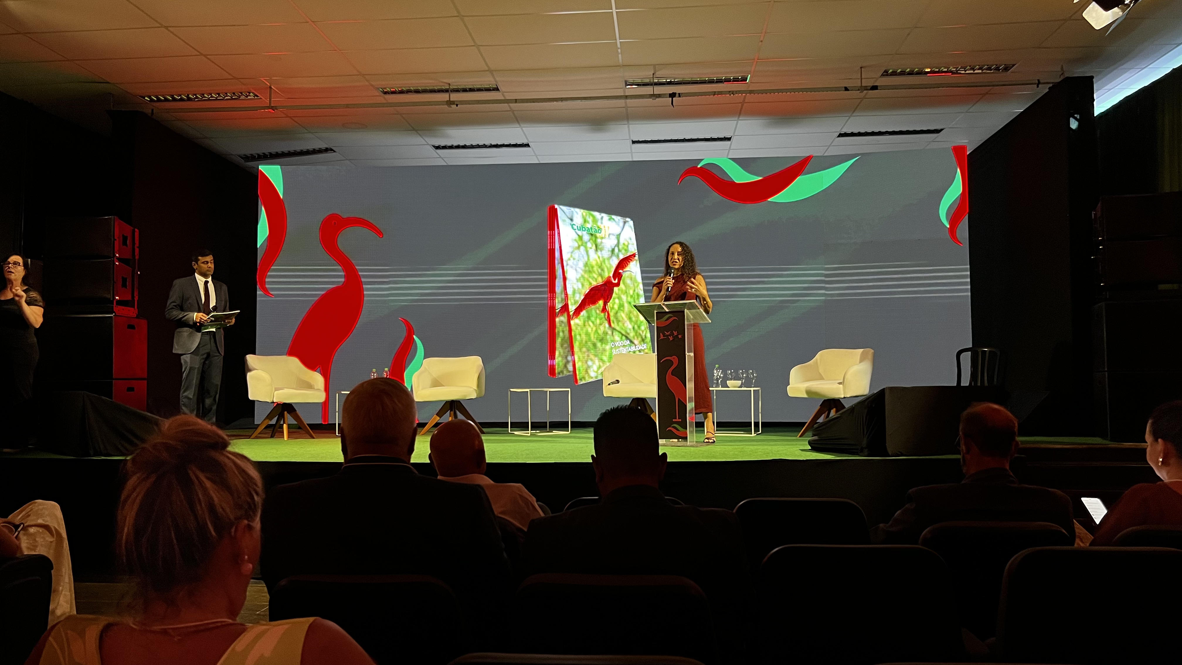 Lançamento da revista durante o seminário