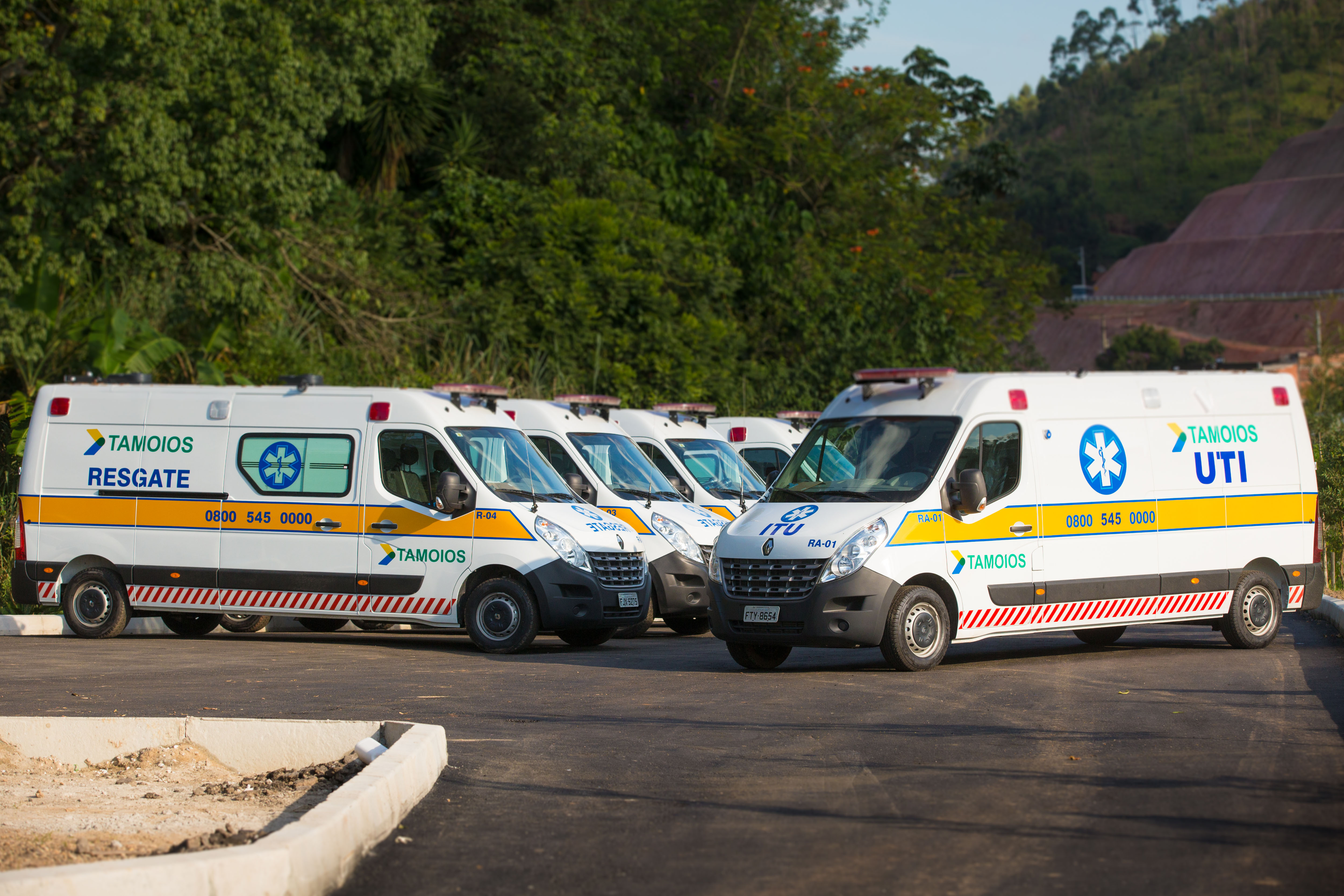Ambulâncias da Concessionária Tamoios