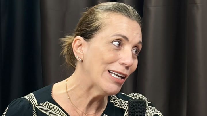 Rosana Valle em entrevista ao podcast Eleições 2026