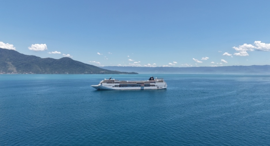 Imagem de navio de cruzeiro
